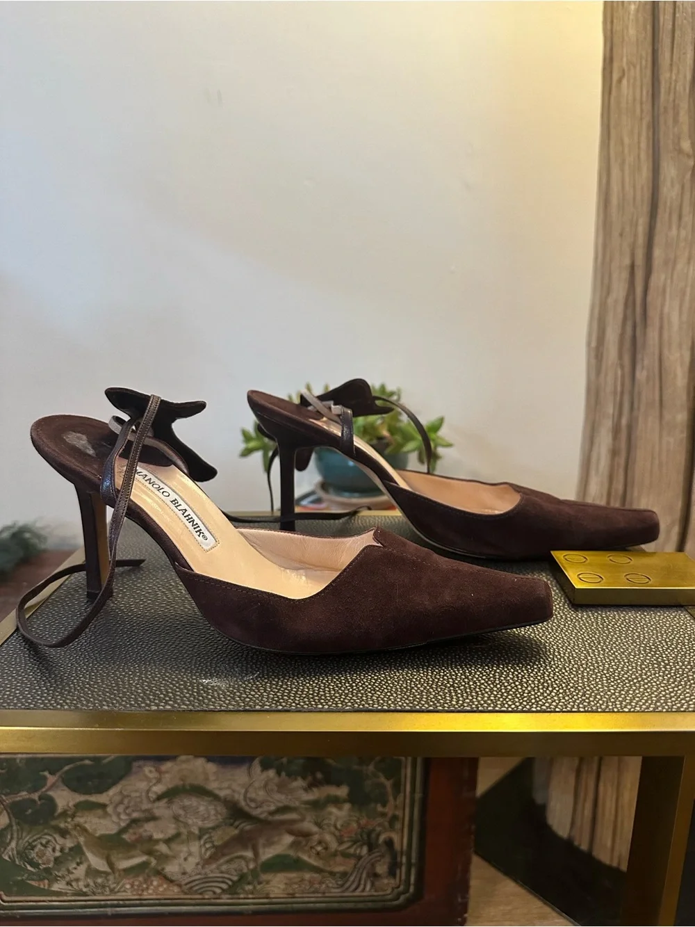 Manolo Blahnik Dark Brown Suede Pointed Toe Ankle Tie Pumps